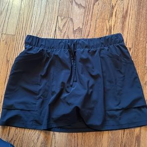 Skort- all in motion- like new!